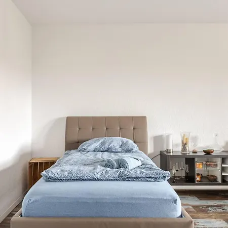 Mit Flair Koeln-messenaehe