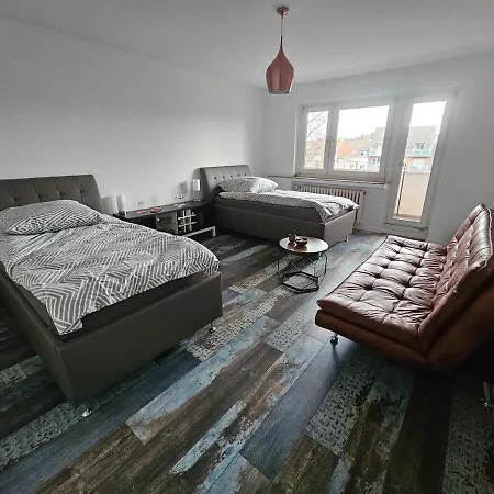 Mit Flair Koeln-messenaehe Apartment *
