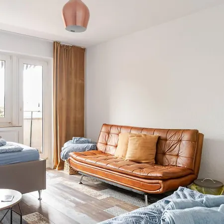 Apartamento Mit Flair Koeln-messenaehe *