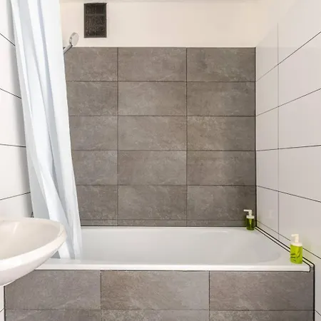 Mit Flair Koeln-messenaehe * كولونيا