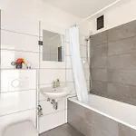 Mit Flair Koeln-messenaehe Apartament *