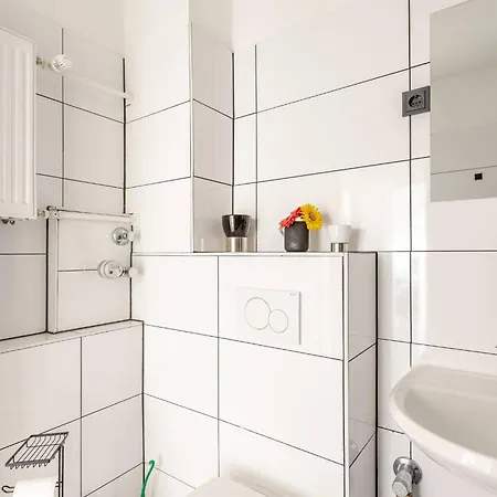 Mit Flair Koeln-messenaehe