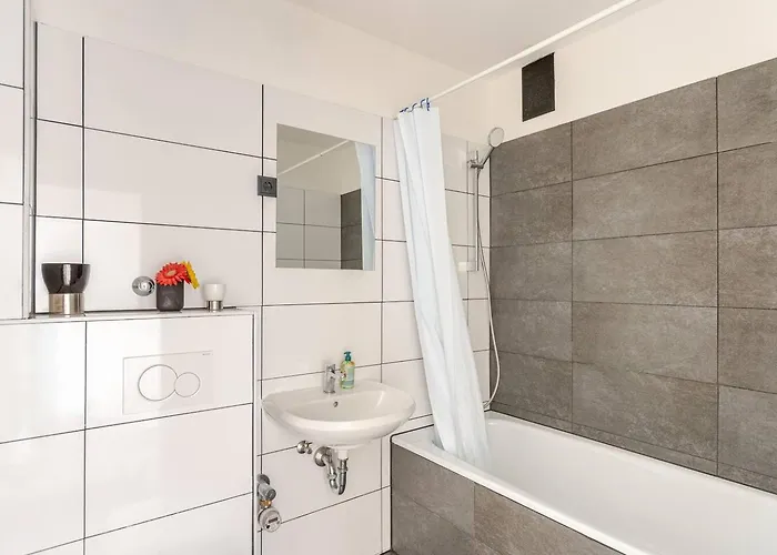 Mit Flair Koeln-messenaehe Apartmán